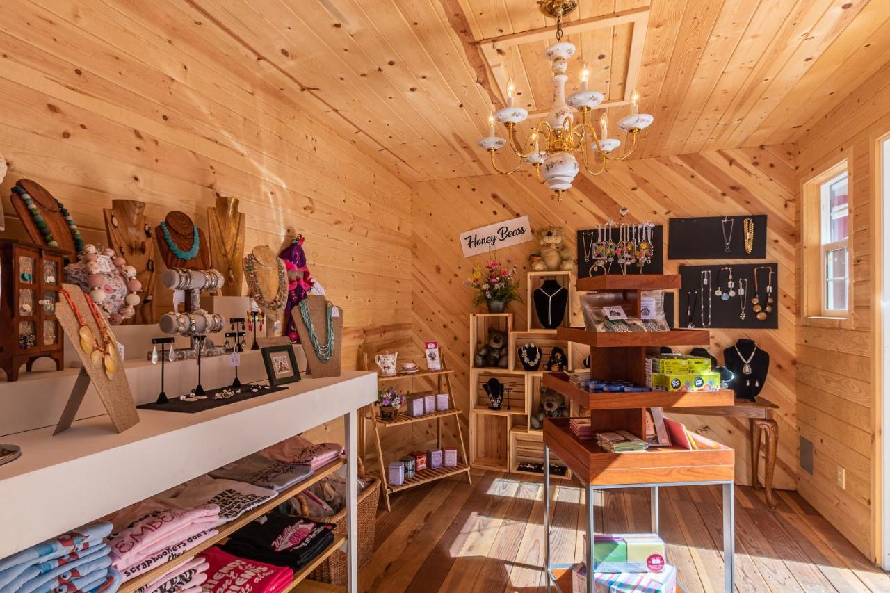 Apples Bed And Breakfast Inn Big Bear Lake Ngoại thất bức ảnh