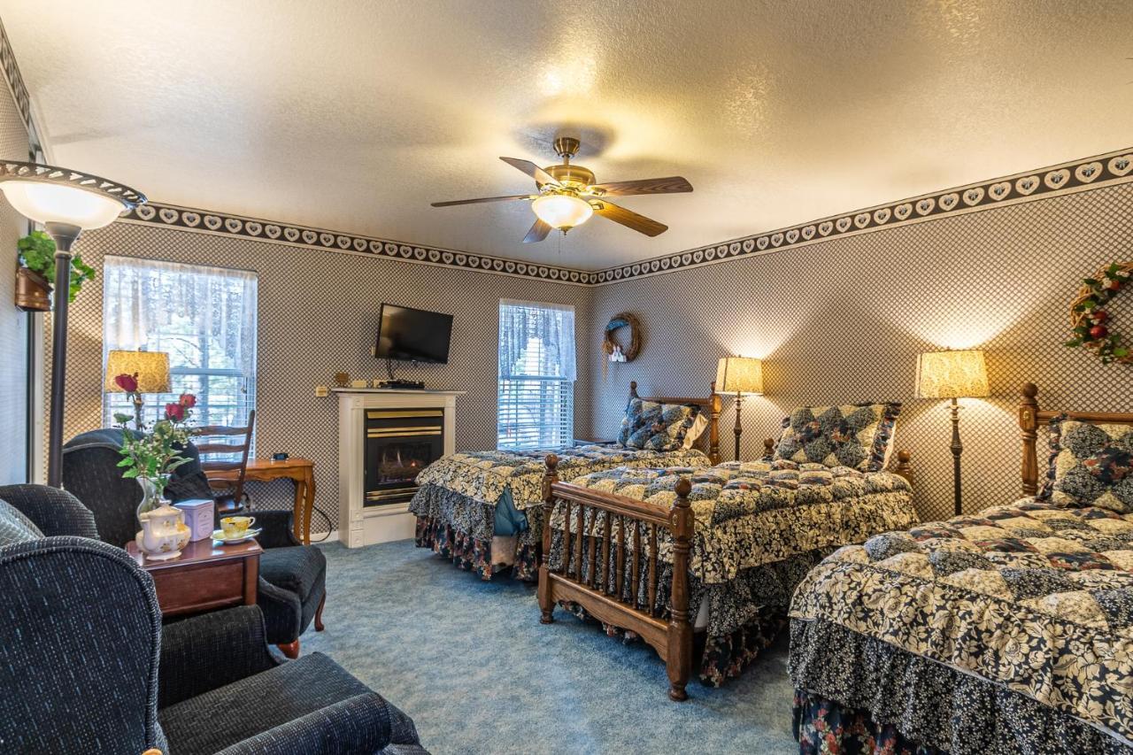 Apples Bed And Breakfast Inn Big Bear Lake Ngoại thất bức ảnh