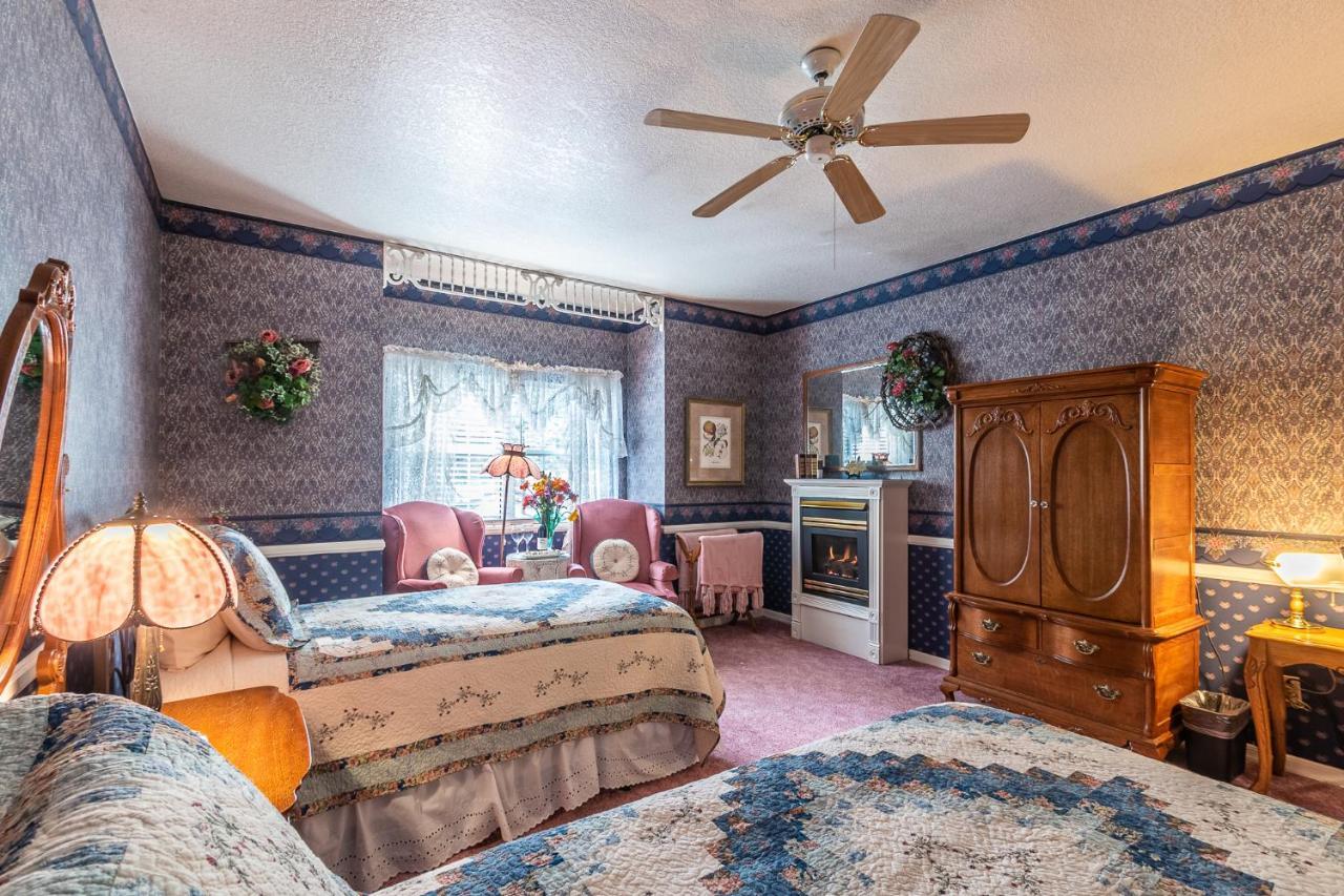 Apples Bed And Breakfast Inn Big Bear Lake Ngoại thất bức ảnh